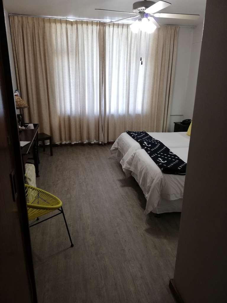 Hoedjiesbaai Hotel Saldanha Bay Ruang foto